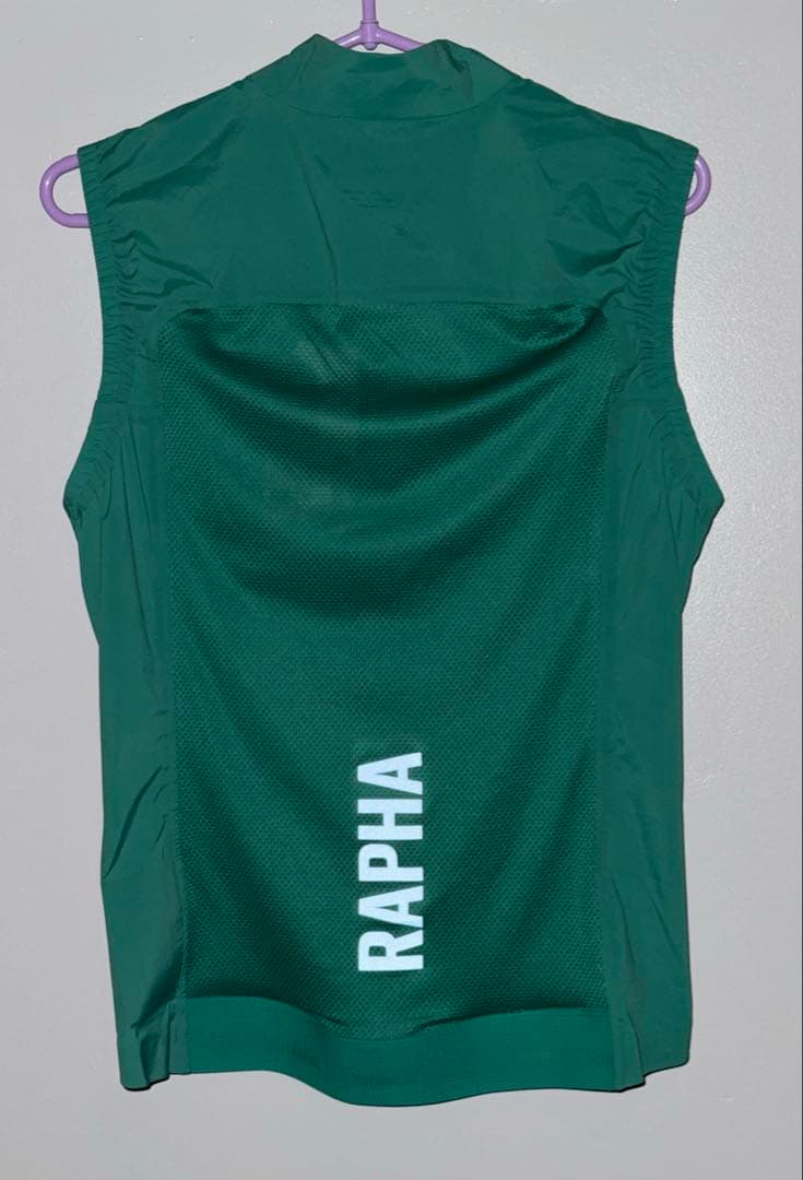 新品未使用 Rapha メンズプロチーム ライトウェイト ジレ 色=UGB