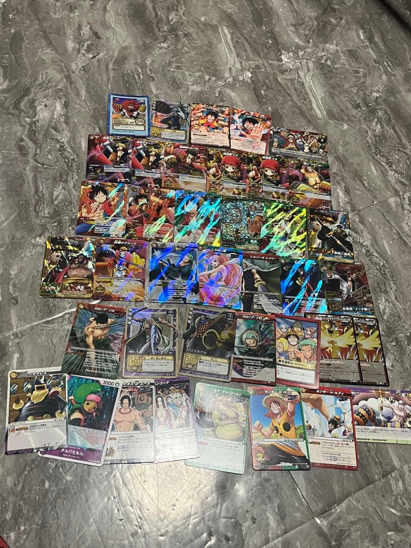 希少　限定品　ミラバト　ワンピース　ミラクルバトルカードダス 　ルフィ　ゾロ