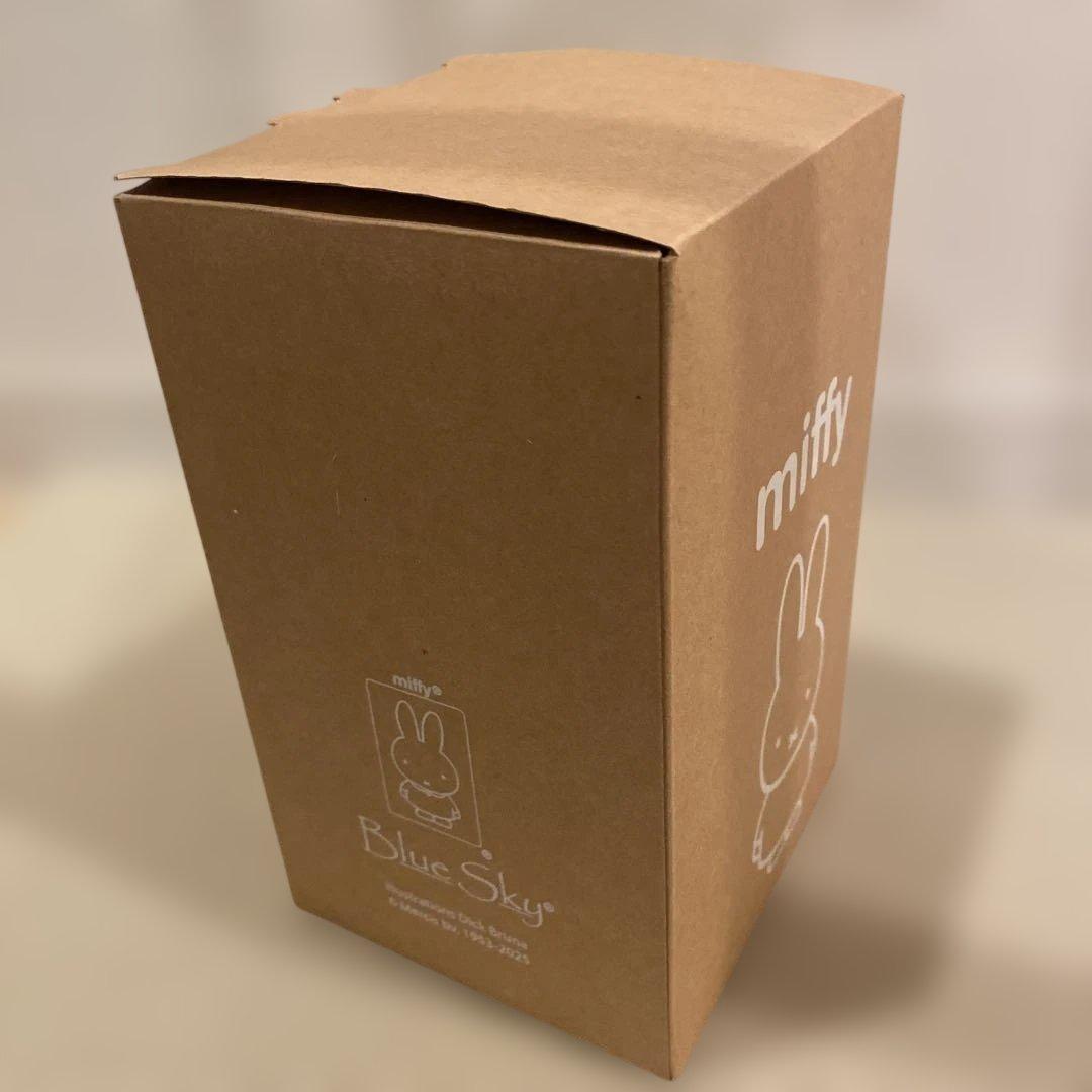 海外限定　陶器　miffy ミッフィー魔女の置物　くろねこ マスコット