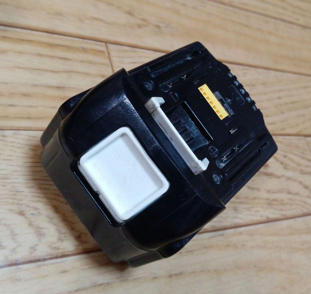 マキタ18V充電式クリーナーCL180FD純正バッテリー、急速充電器、スタンド付