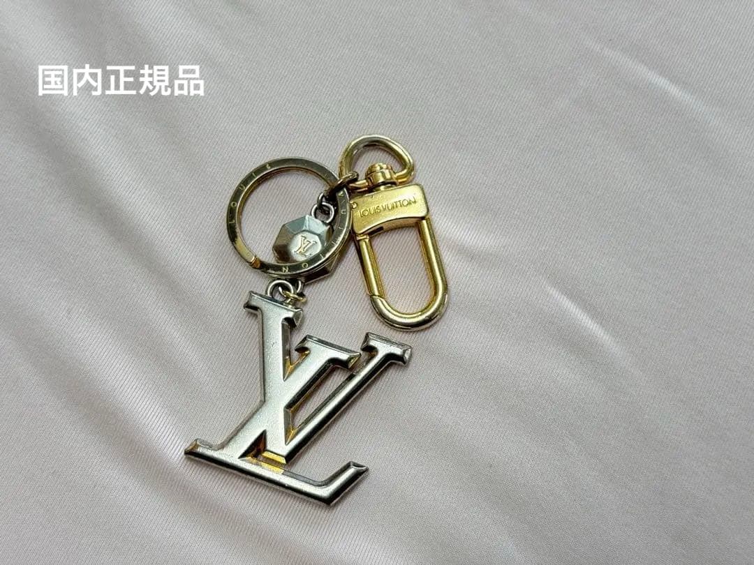 [専用]ルイ・ヴィトンポルト クレ・LV ファセット M65216 キーホルダー