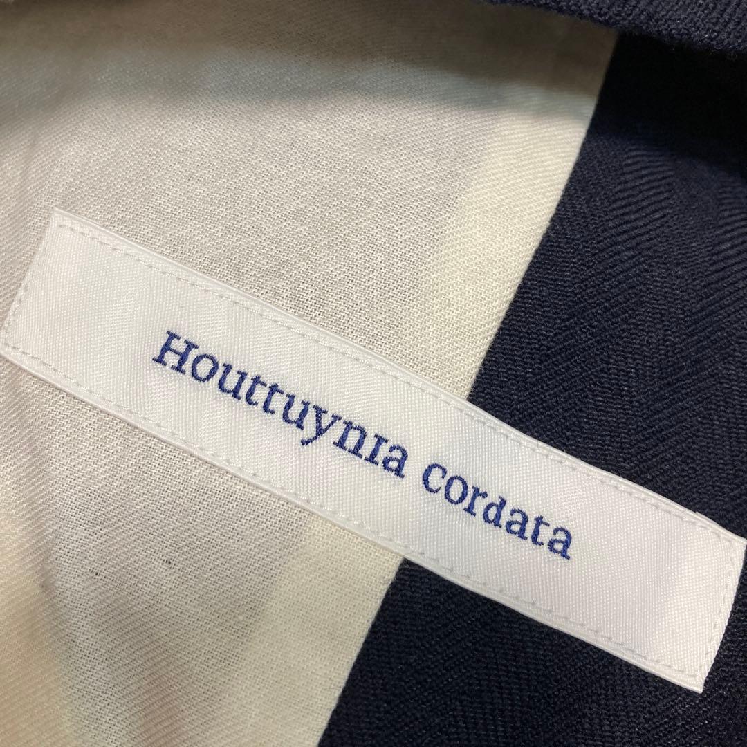 Houttuynia cordata ホーチュニア　コターダ　ベスト　ネイビー