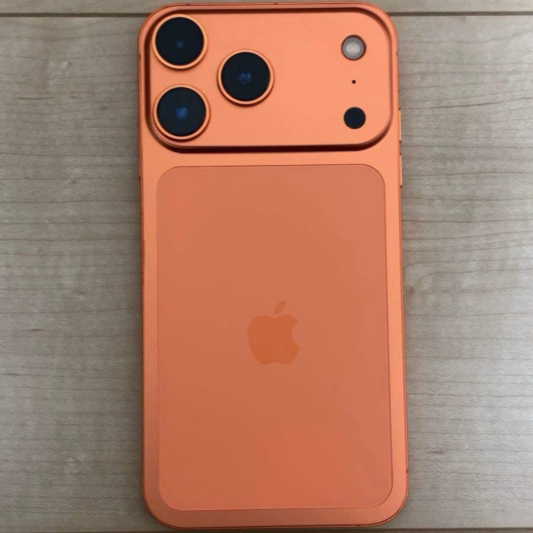 iPhone XR カスタム品 (17Pro風) 256GBケース付き