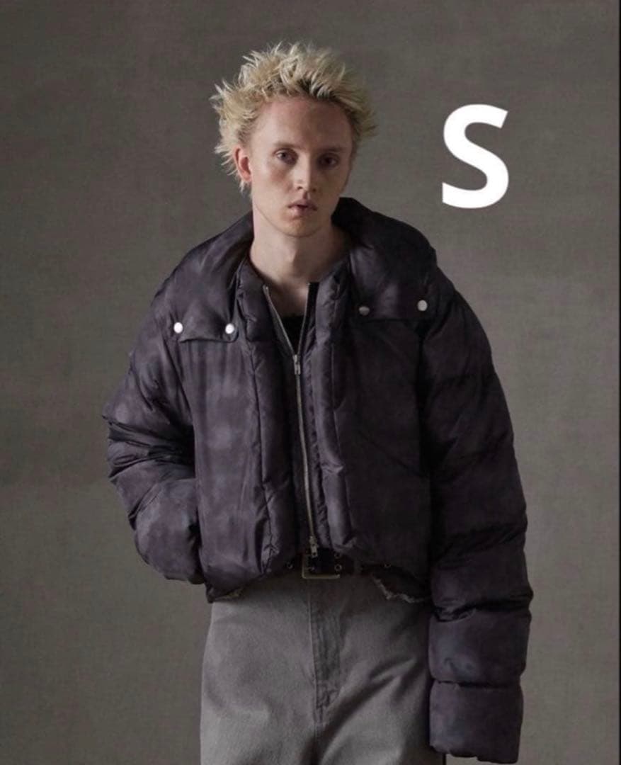 【GRANCY】 プリントショートリアルダウン　ブラック　Sサイズ