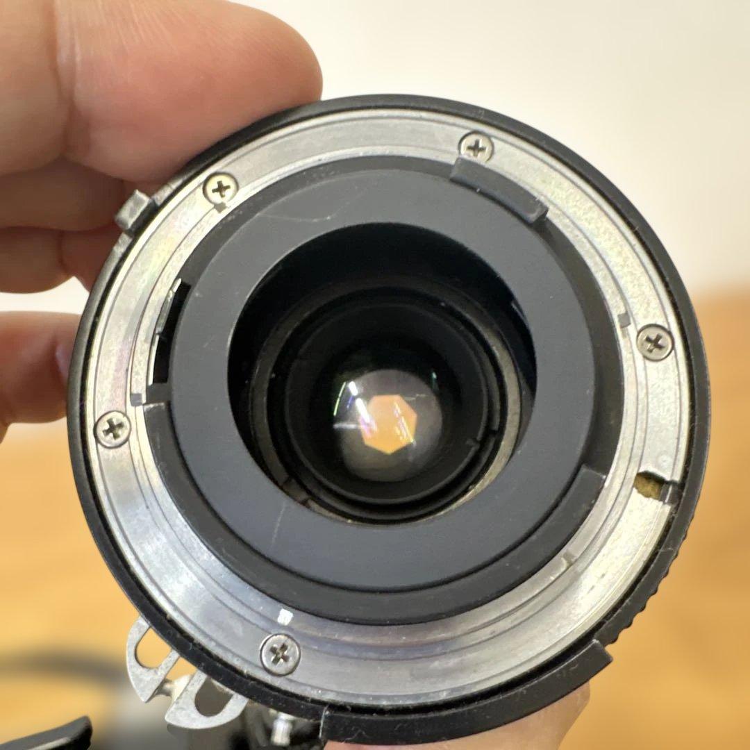 Nikon EM フィルム一眼レフカメラ レンズ付き