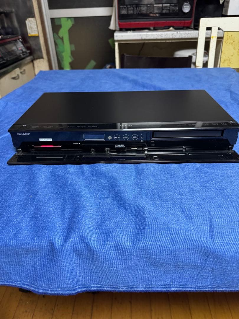 シャープ ブルーレイレコーダー BD-T2800 2TB 3番組録画