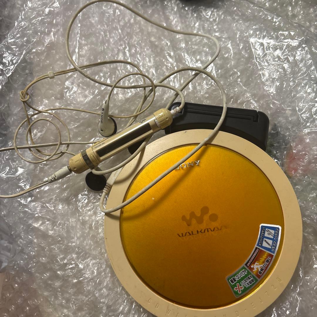 【希少品】SONY☆WALKMANポータブルCDプレイヤー D-EJ720