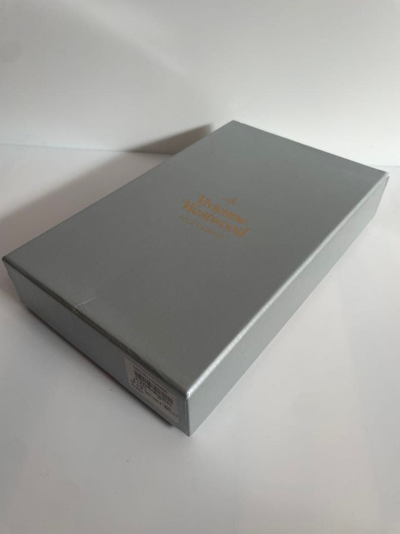 冬*⛄様 【箱付未使用】Vivienne Westwood ピンク長財布
