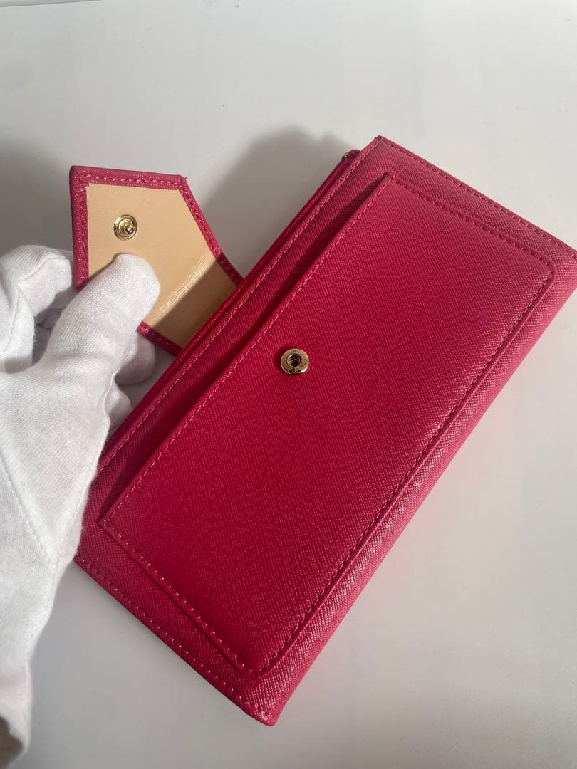 冬*⛄様 【箱付未使用】Vivienne Westwood ピンク長財布