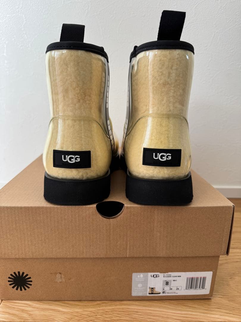 新品試着のみ★UGG レディース クラシック クリア ミニ 8