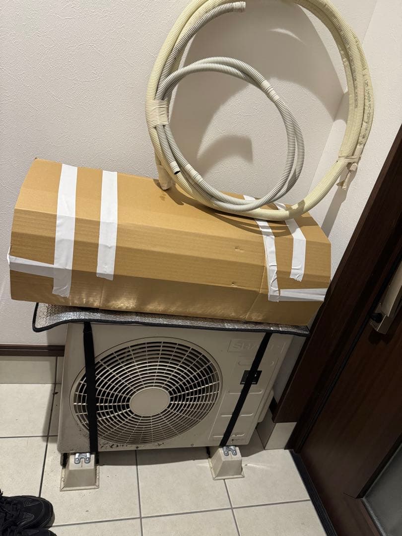 SHARP エアコン AY-R22N-W 本体 室外機