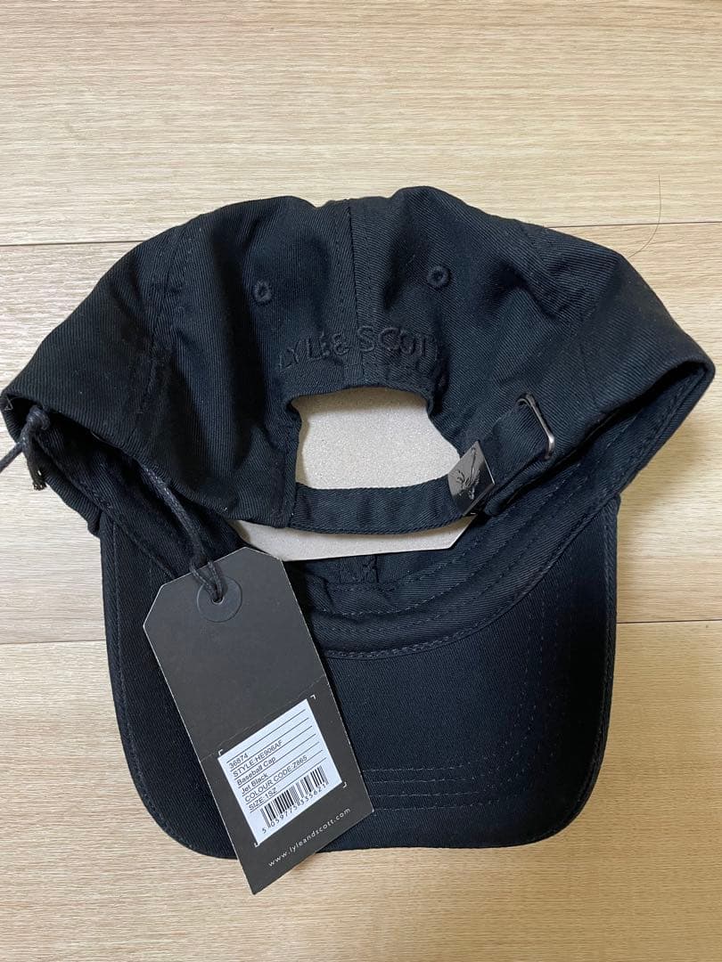 Lyle & Scott ブラックベースボールキャップ