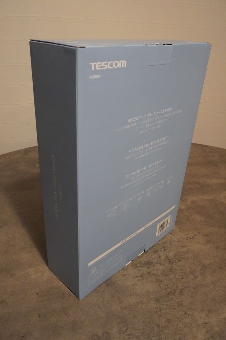 新品 テスコム マイナスイオンドライヤー TD863A-W