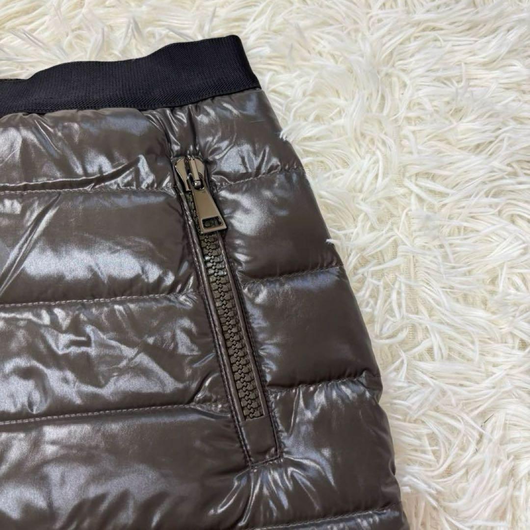 【モンクレール】ダウンスカート カーキ 38 Mサイズ ゴルフ ミニ丈 美品