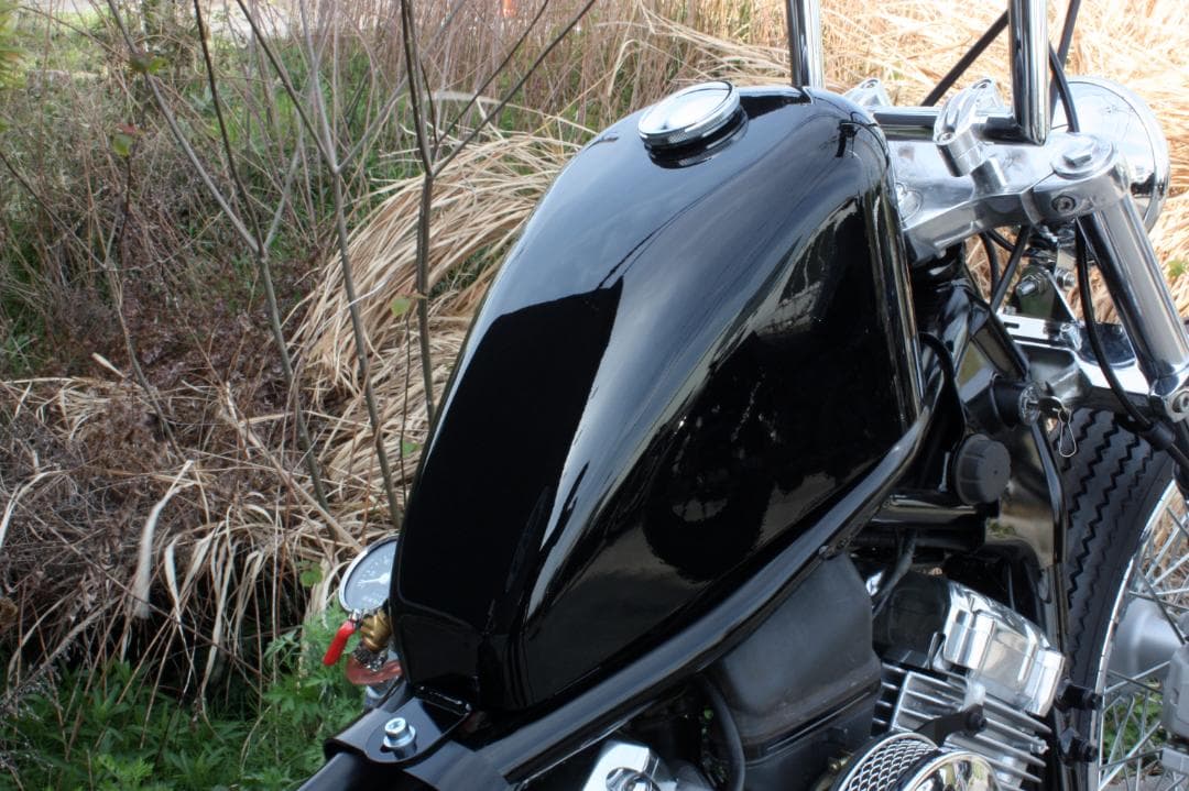 ★-13　未使用新品 ドラッグスター400 スポーツスタータンク　説明書付き