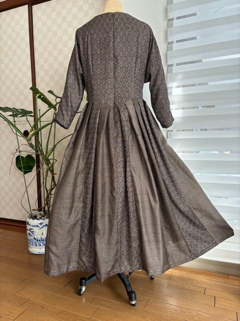 本場村山大島紬いろいろ繋ぎ大人可愛いロングワンピースに