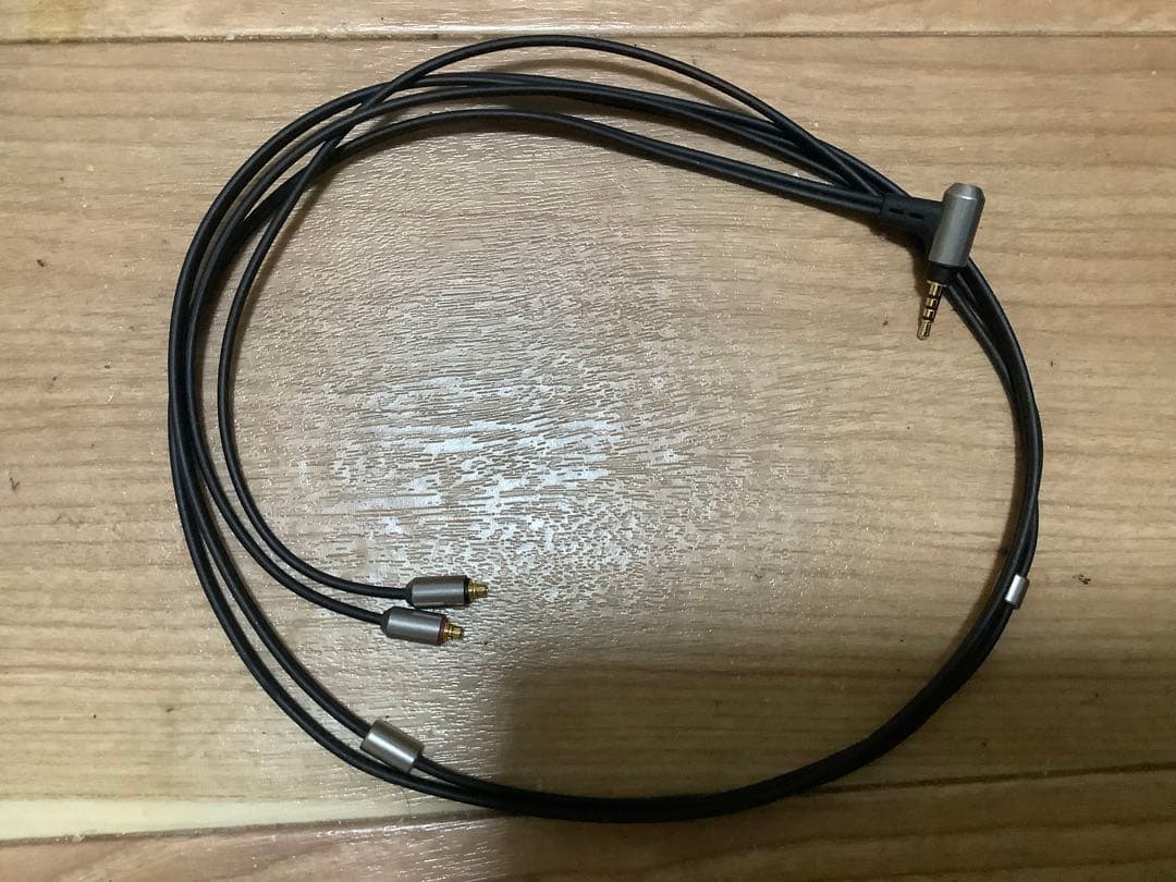 ONSO 06 バランス接続用イヤホンケーブル 2.5mmプラグ IE900