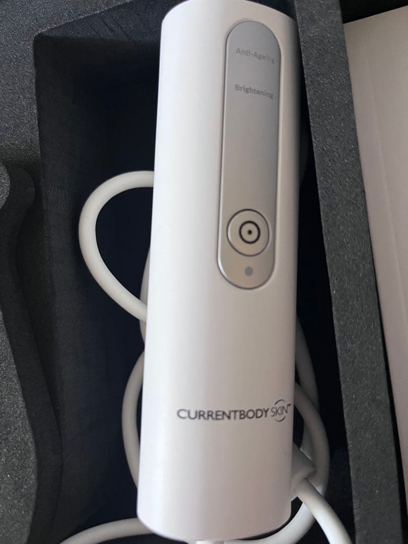 CURRENTBODY SKIN LED美顔器 首デコルテ用