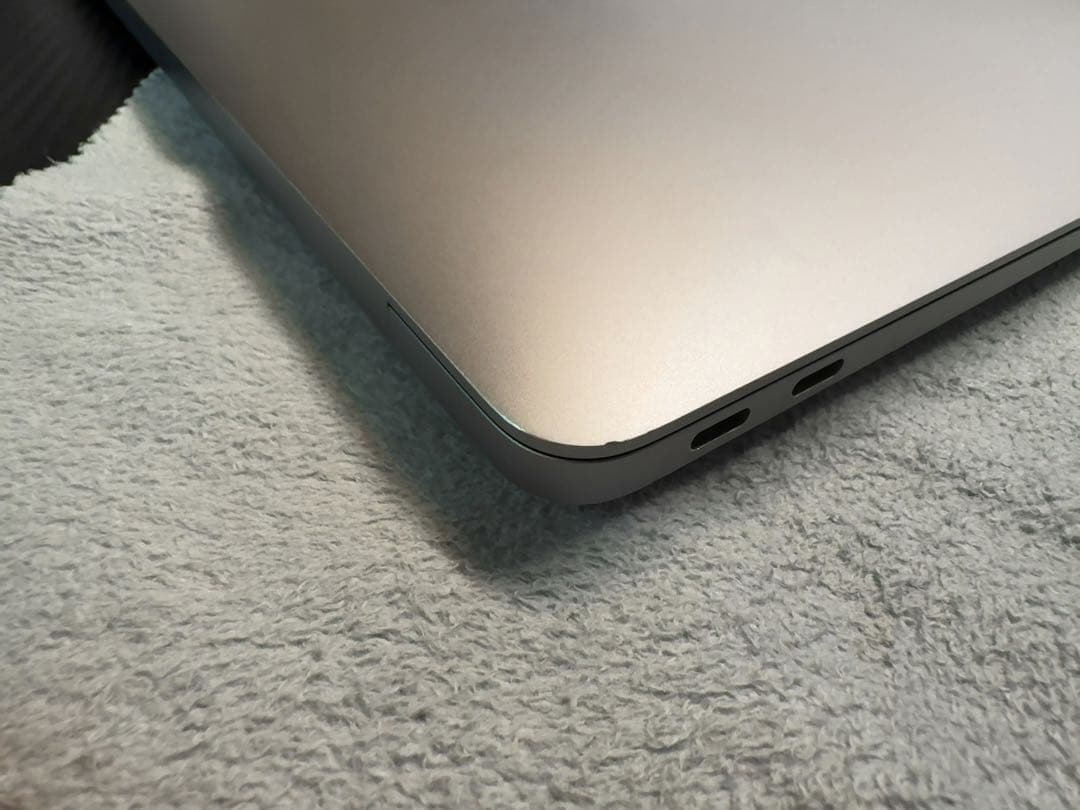 MacBook本体 macbook air m1 2020 16gb 512 apple A2337