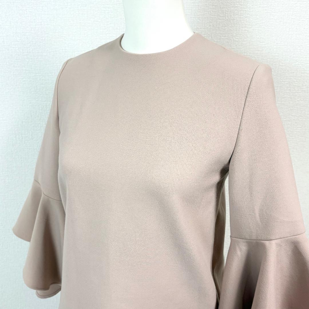 【美品】 YOKOCHAN 長袖ブラウスフレア袖 36 ベージュ 無地