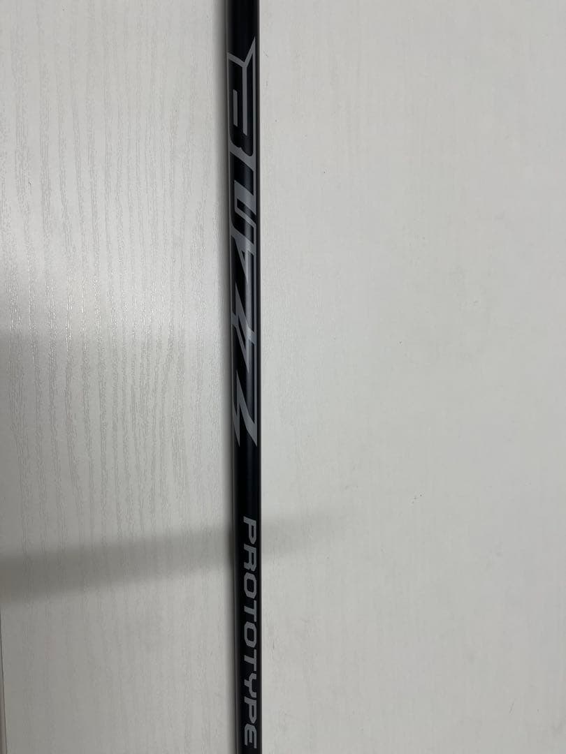 buzz prototype テーラーメイドスリーブ付き