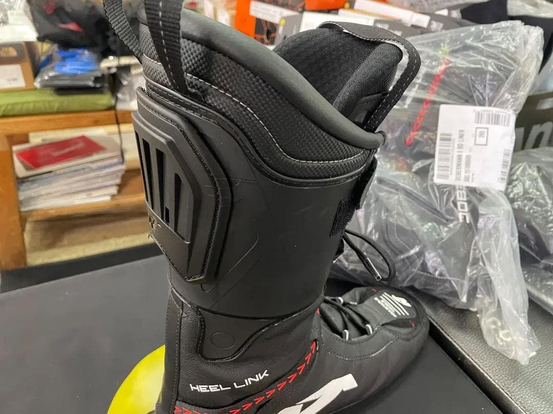 ノルディカ ドーベルマン 5 RD ブーツインナー 27.5cm【新品未開封】