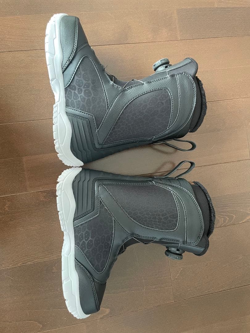 K2 スノーボードブーツ 女性用　23.5センチ　ケース付き