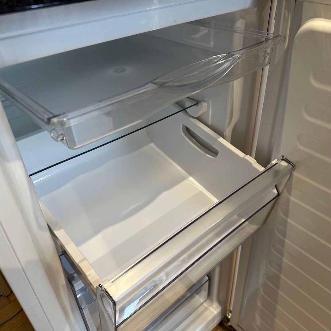 2023年製ハイアール冷凍庫 1ドア 前開き式 右開き 102L 直冷式ホワイト