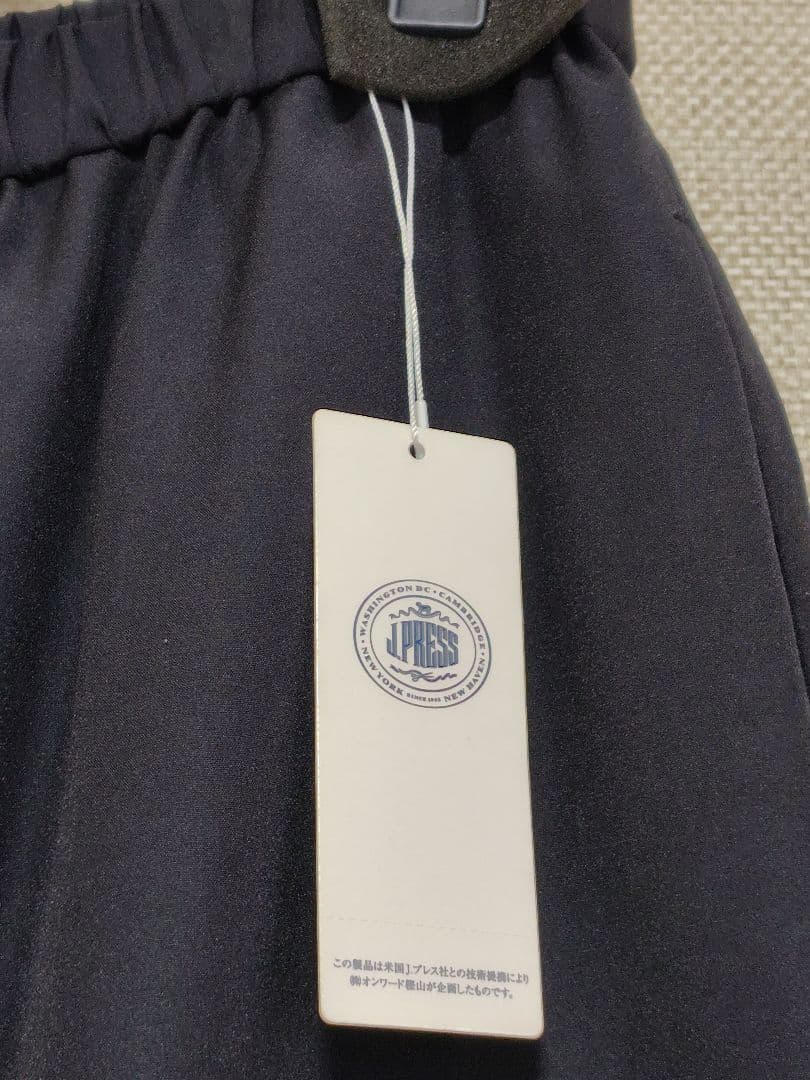 【新品】 J.PRESS 11号　ワイドパンツ ネイビー　ジェイプレス