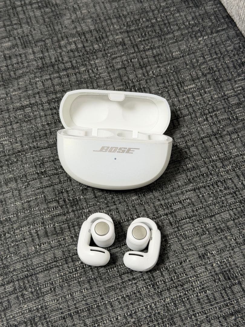 ほぼ新品!!Bose Ultra openワイヤレスイヤホン 本体 ホワイト