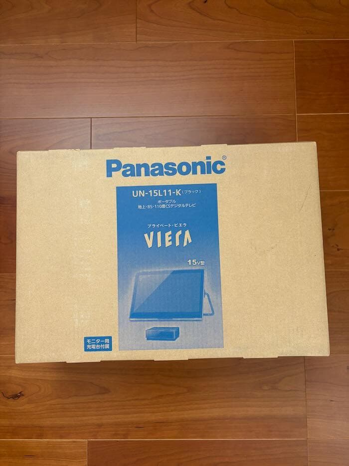 新品未使用Panasonic UN-15L11-Kポータブルテレビ15インチ