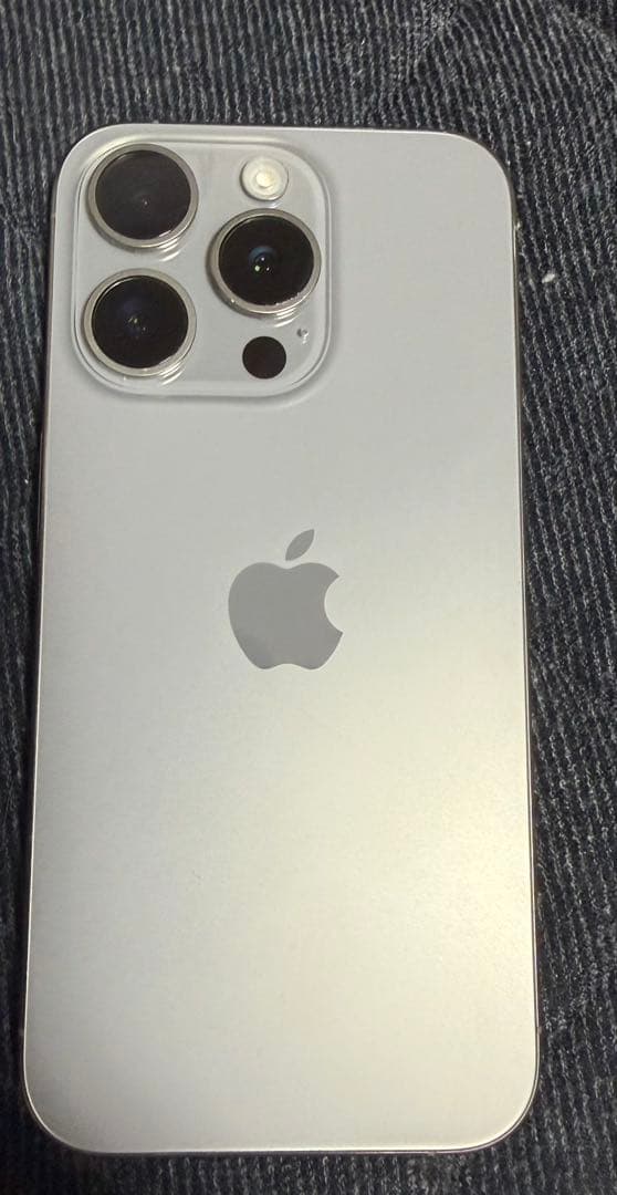 iPhone 15 Pro 256GB Silver シルバー