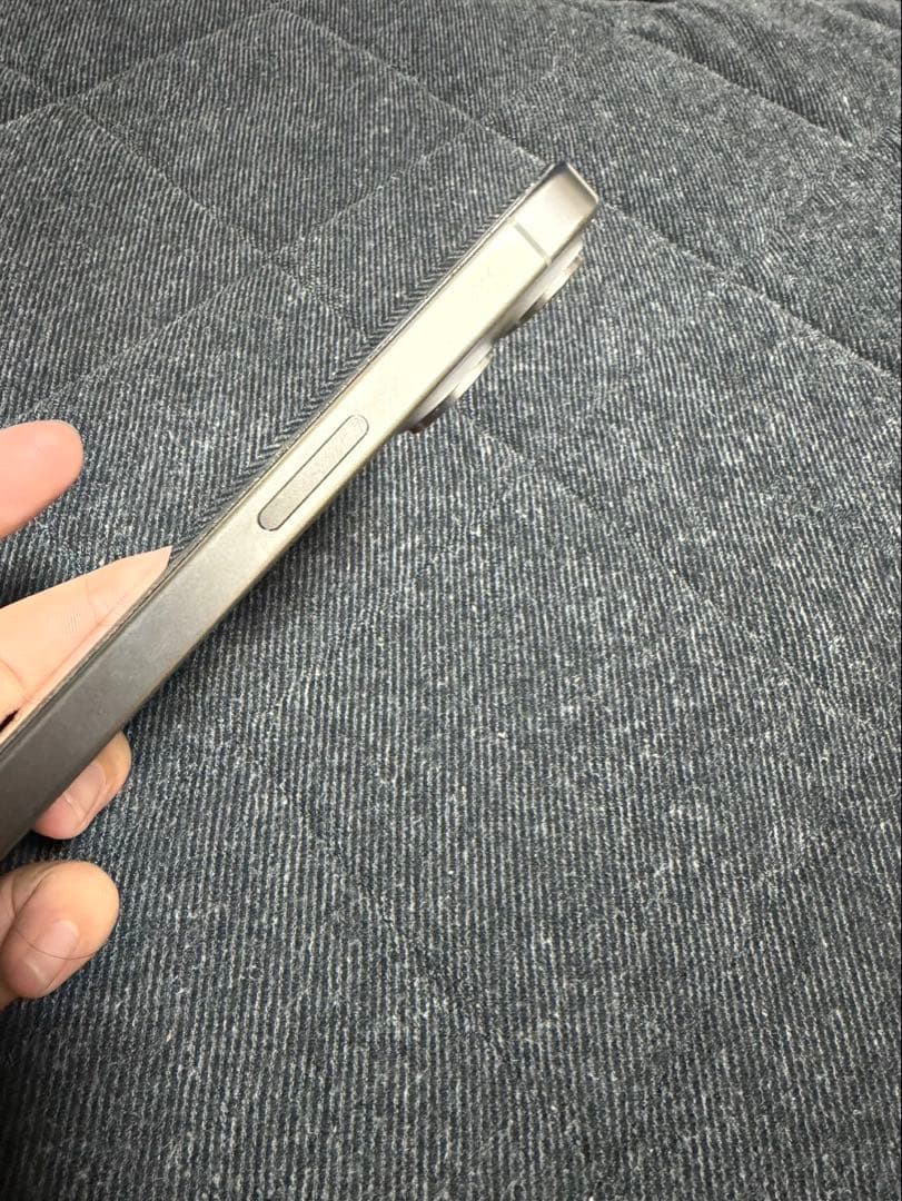 iPhone 15 Pro 256GB Silver シルバー