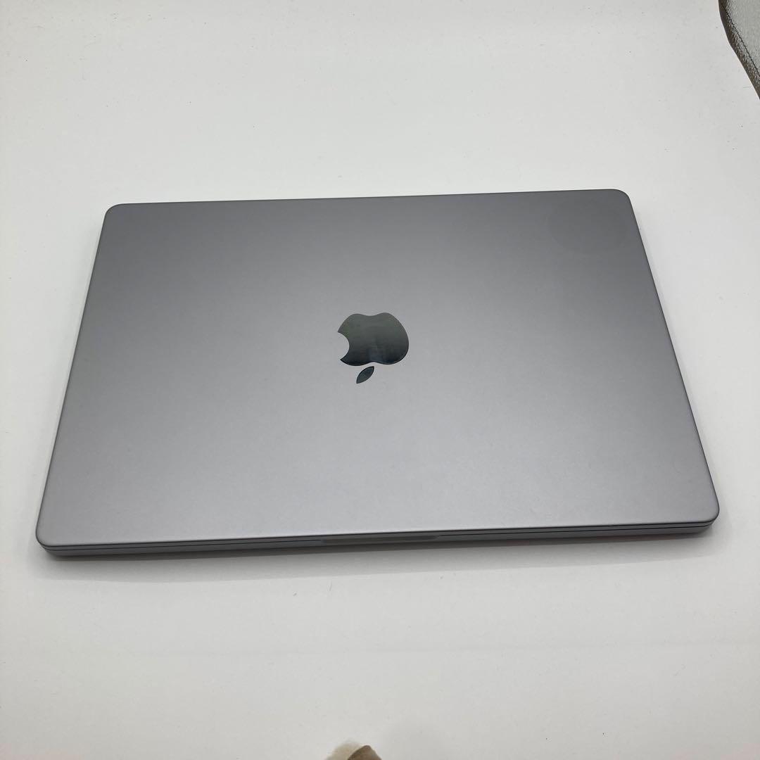 美品 Macbook pro 14インチ　メモリ 16GB SSD 1TB