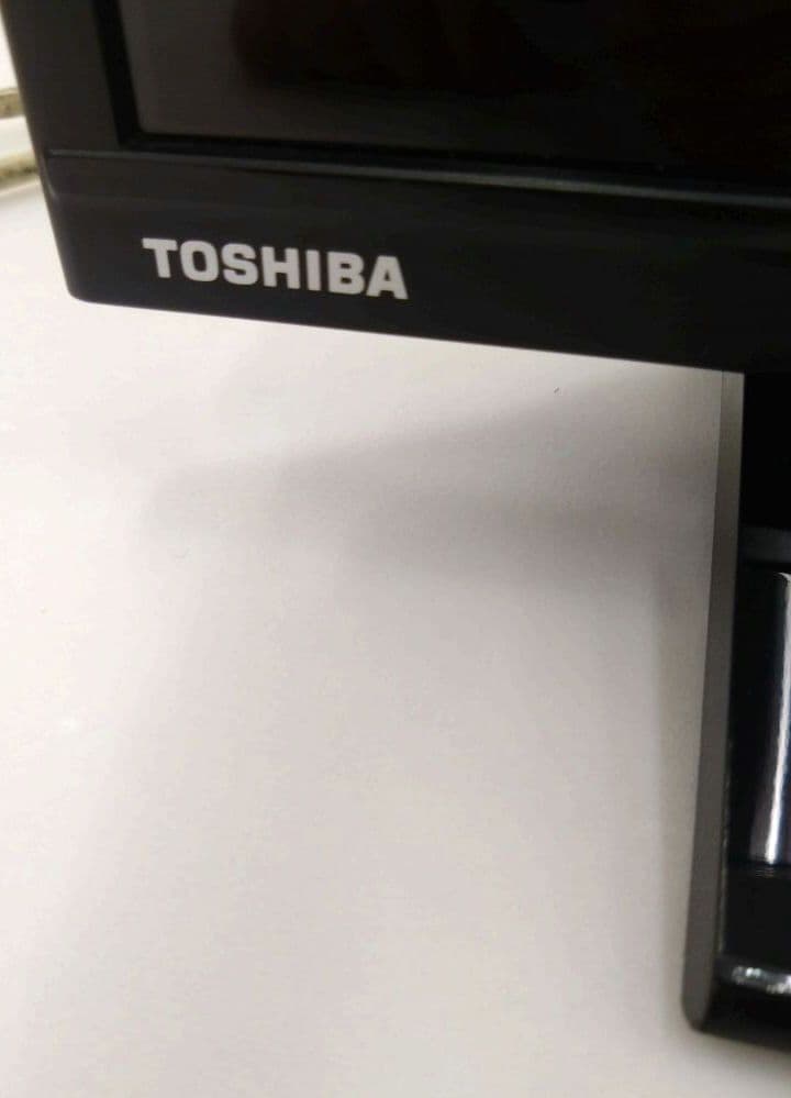 東芝 REGZA 32V型 液晶テレビ 32S24 ハイビジョン 2021年製