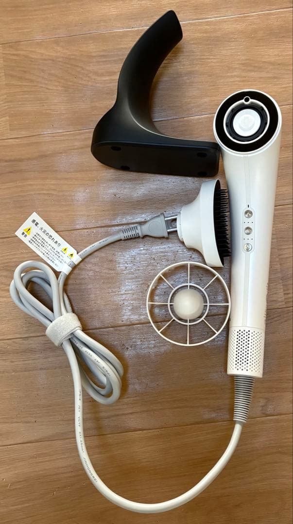 Brighte シャワードライヤー ホワイト