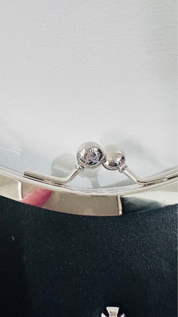 ヴィヴィアンウエストウッド　ハンドバッグブラックチェーンチャーム付き　美品