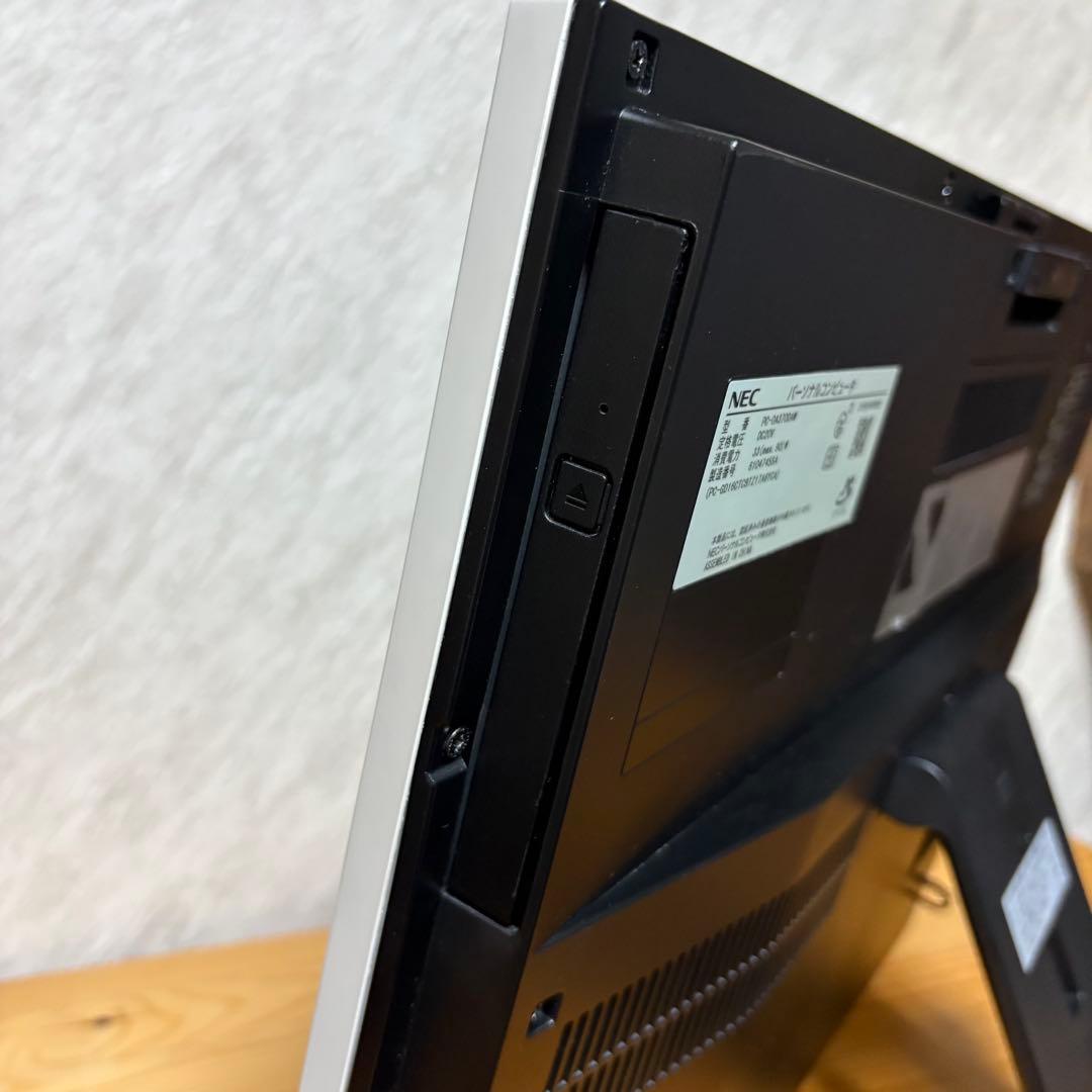 NEC一体型パソコン⭐︎Windows 11⭐︎SSD搭載