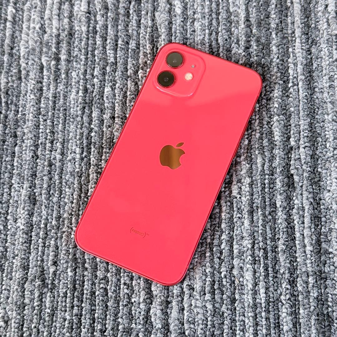【美品】Apple iPhone 12 レッド