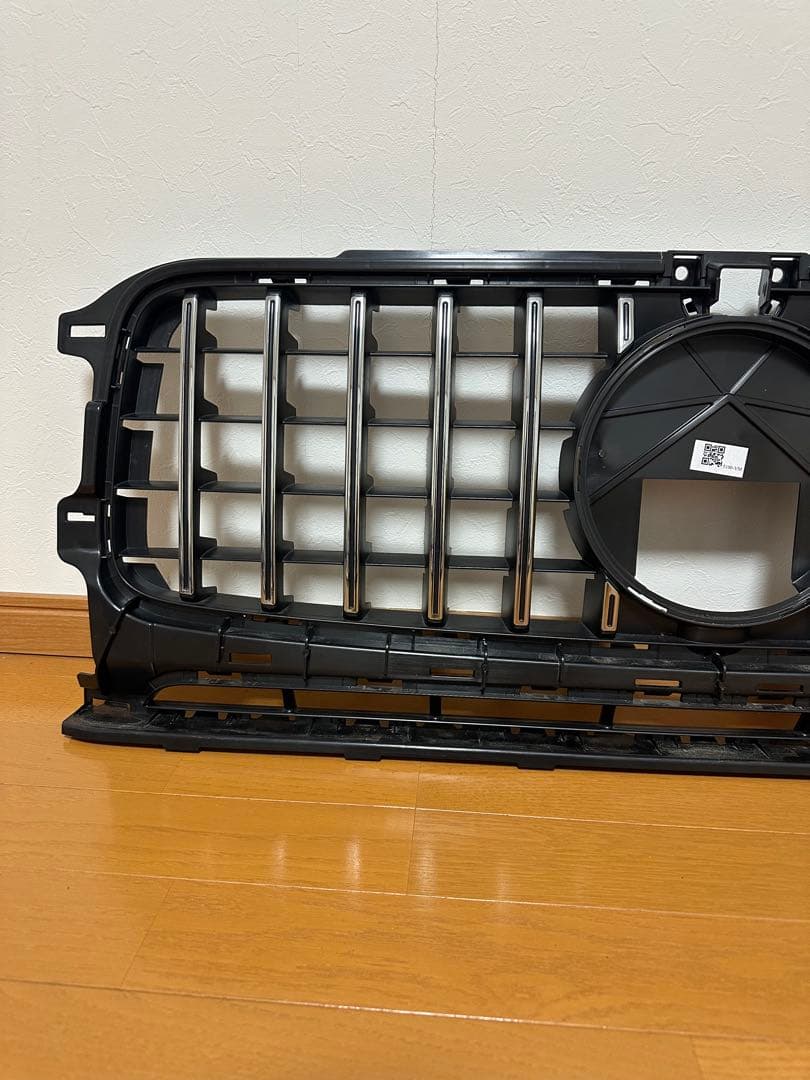 メルセデスベンツ G６３ＡＭＧ 　純正グリル　Ａ4638885300