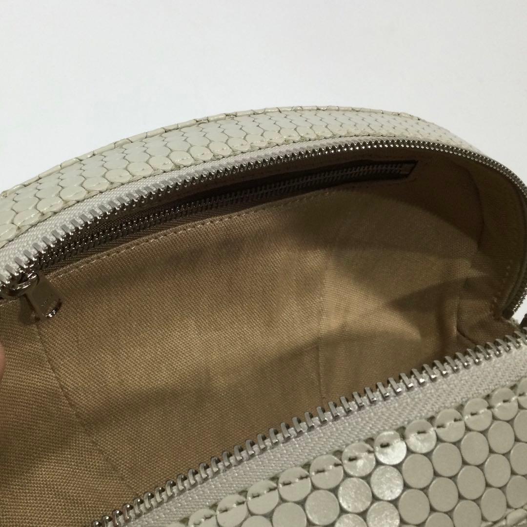 n*a様 未使用品 ヒロコハヤシ　クロワッサンバッグ　カルディナーレ　オフホワイ