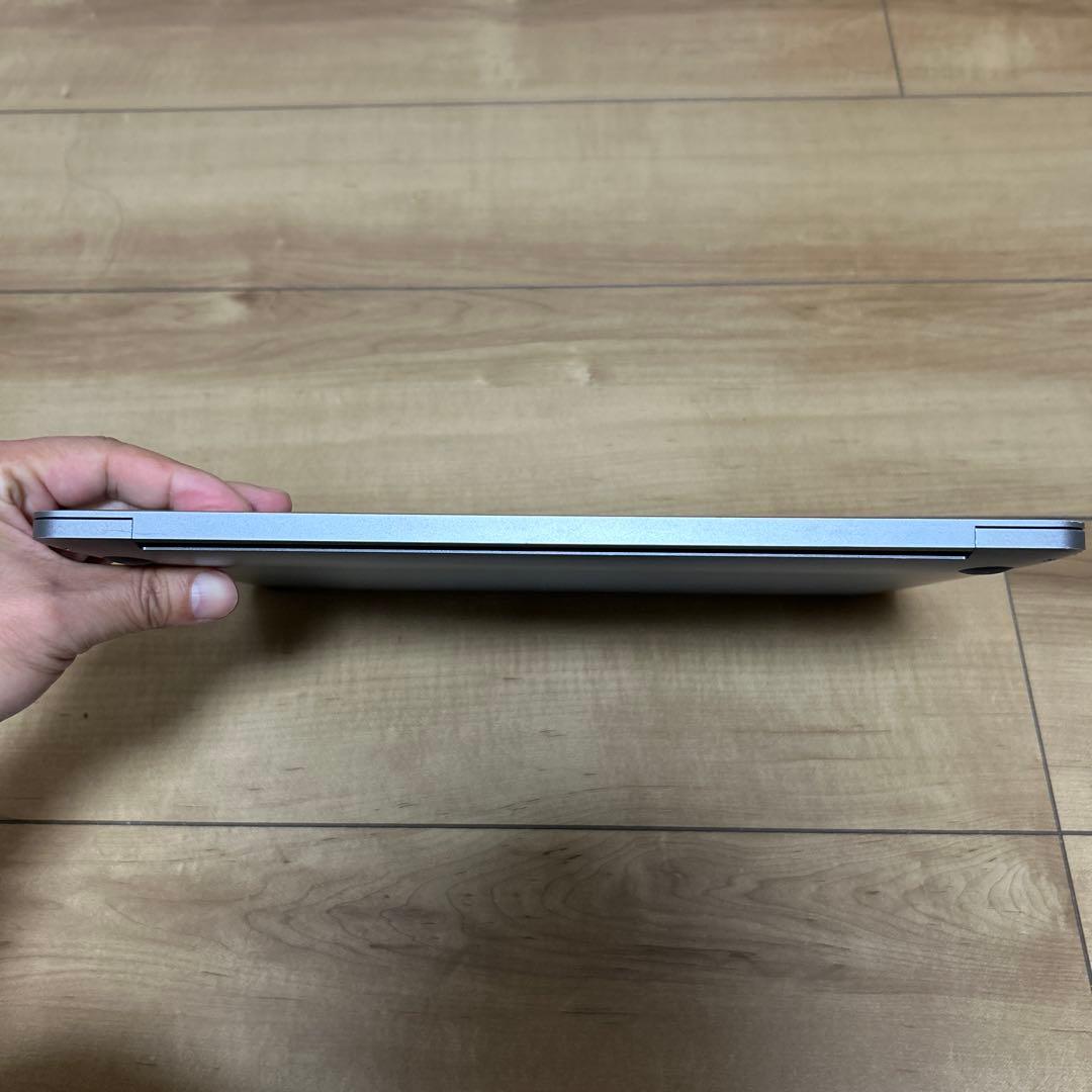 MacBook Pro 2020 A2338 M1 8GB 250GB 8コア