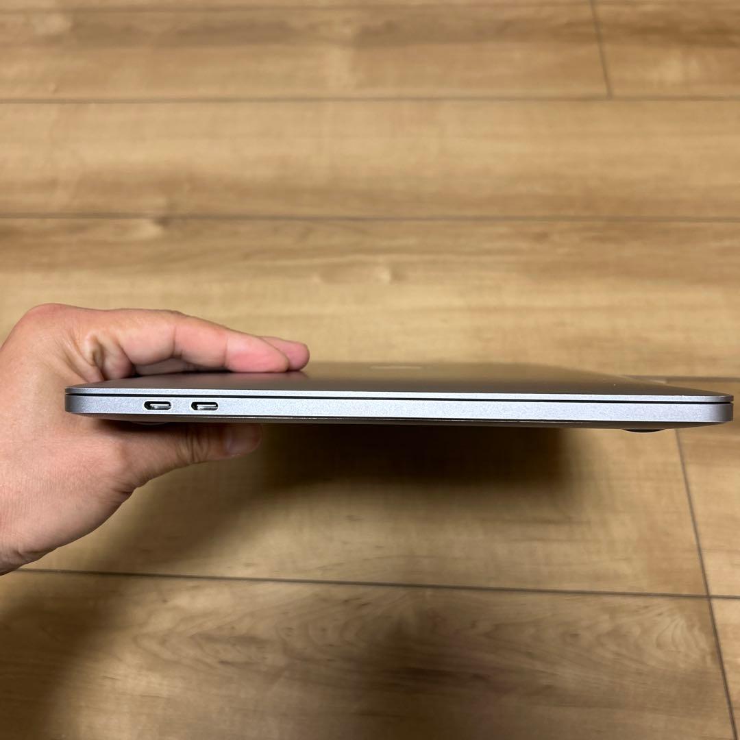 MacBook Pro 2020 A2338 M1 8GB 250GB 8コア