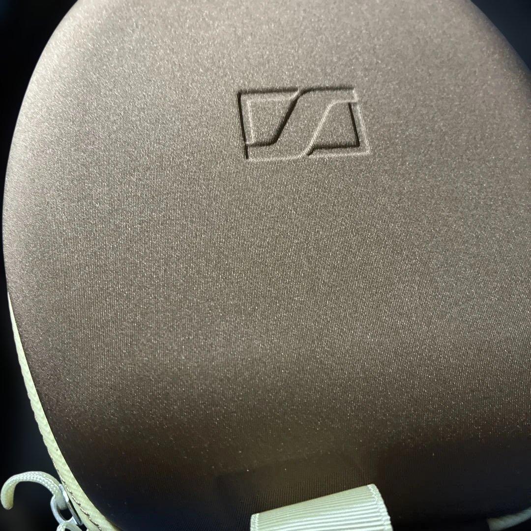 ヘッドホン MOMENTUM-IVORY