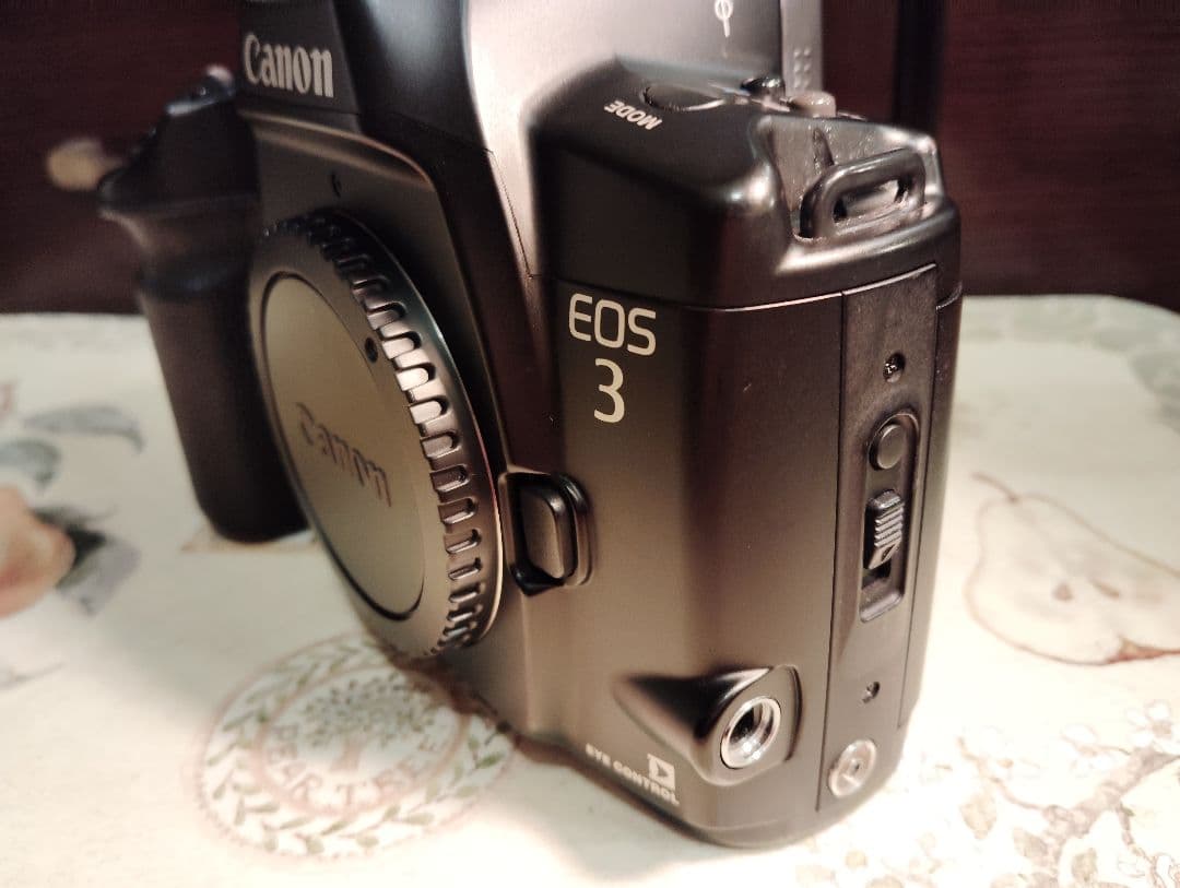 Canon EOS 3 美品！！