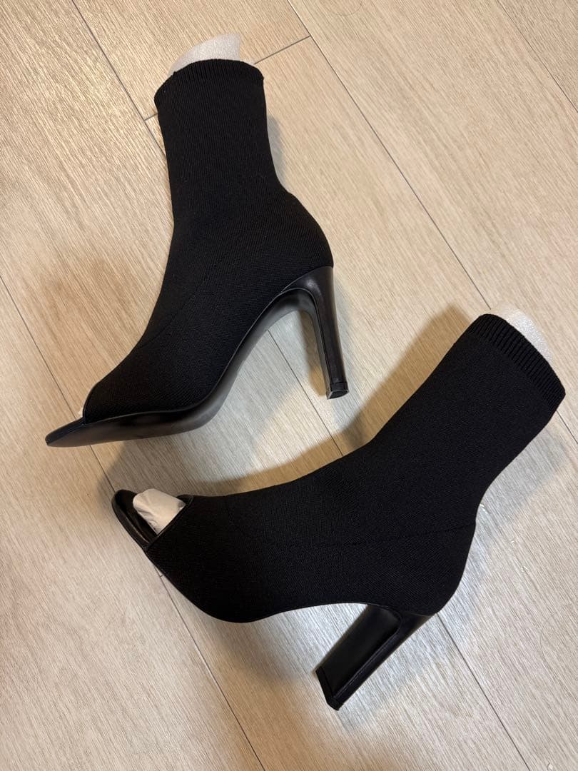 【新品未使用】鈴木亜美　プロデュース オープントゥニットソックスブーツ 黒　S