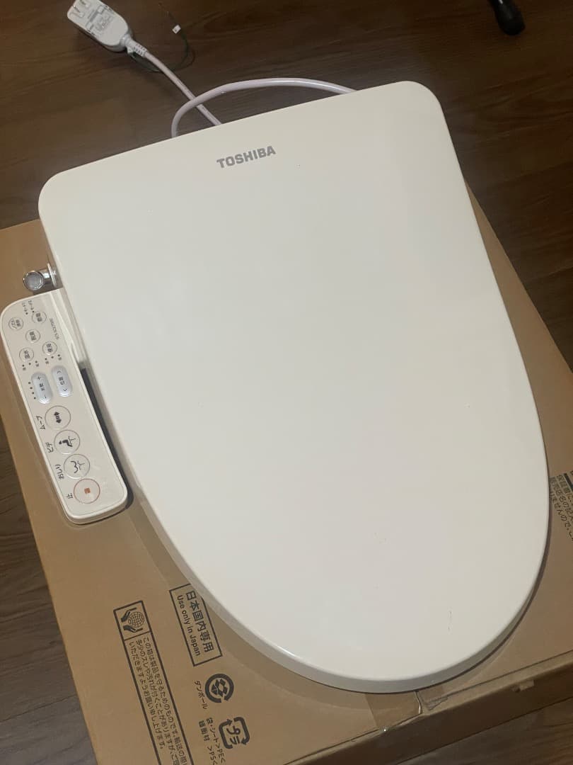 TOSHIBA ウォシュレット SCS-SCK7000 温水洗浄便座