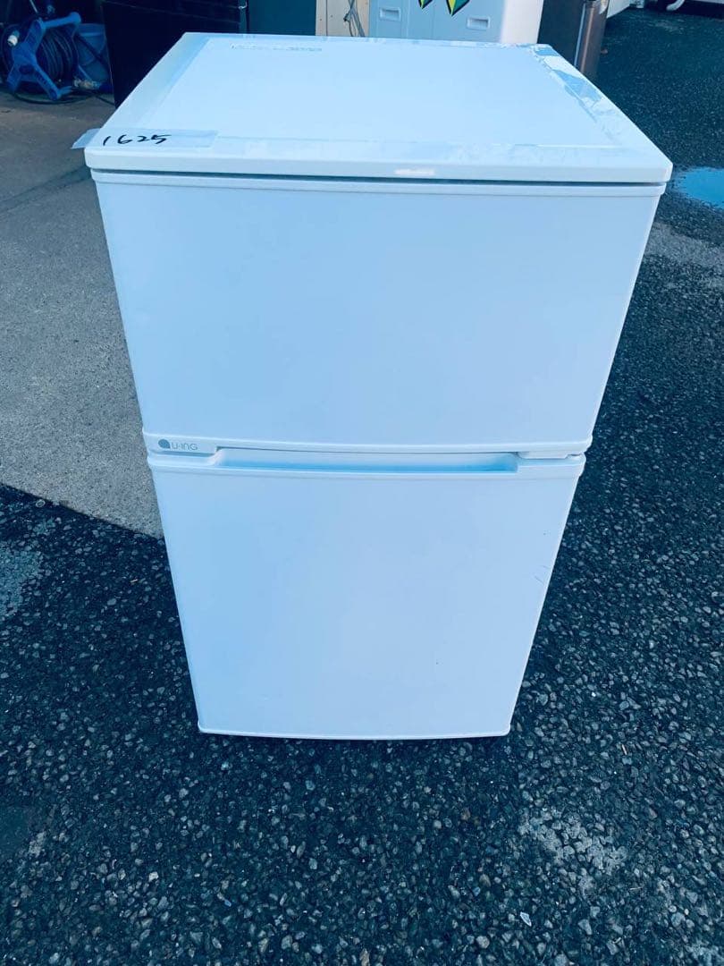 ♻️送料設置無料 ユーイング ノンフロン冷凍冷蔵庫　UR-D90J