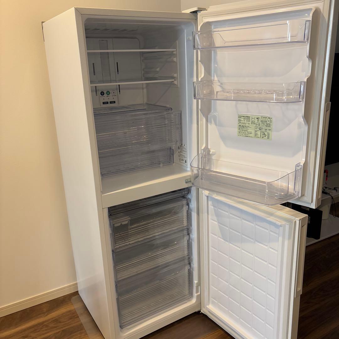 シャープ冷蔵庫　一人暮らし　SJ-PD28F-W