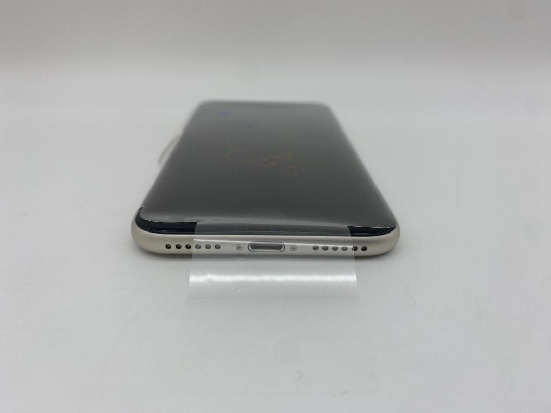 277★ほぼ新品★充電1回★iPhone SE3 海外版/純正バッテリー100%